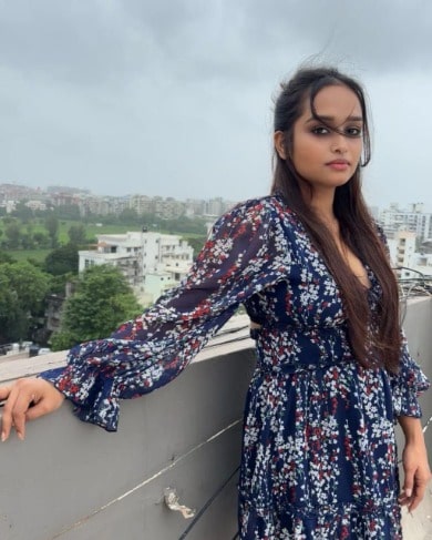 female Call Girls in Gurgaon